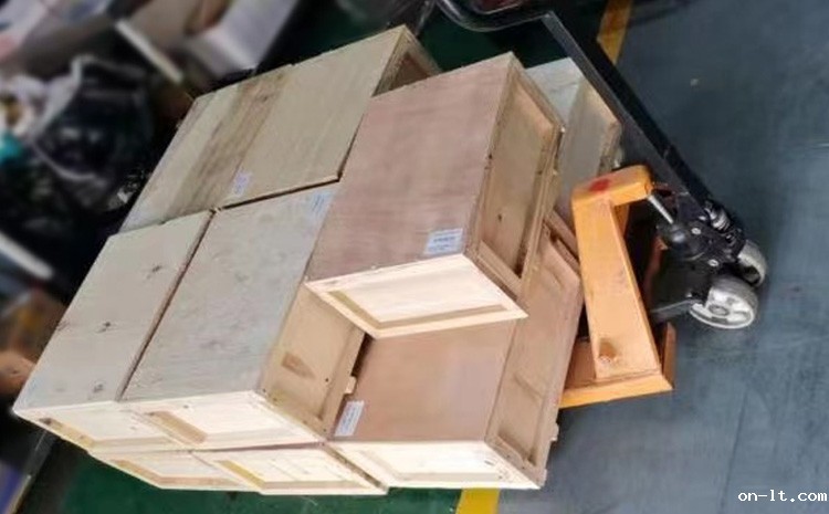 米兰·(milan)中国官方网站发货花絮