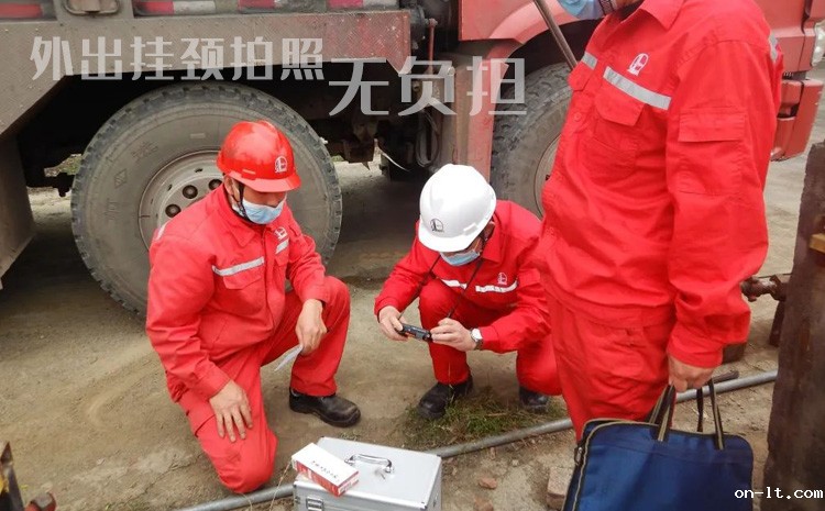 Excam1601 外出挂颈拍照无负担